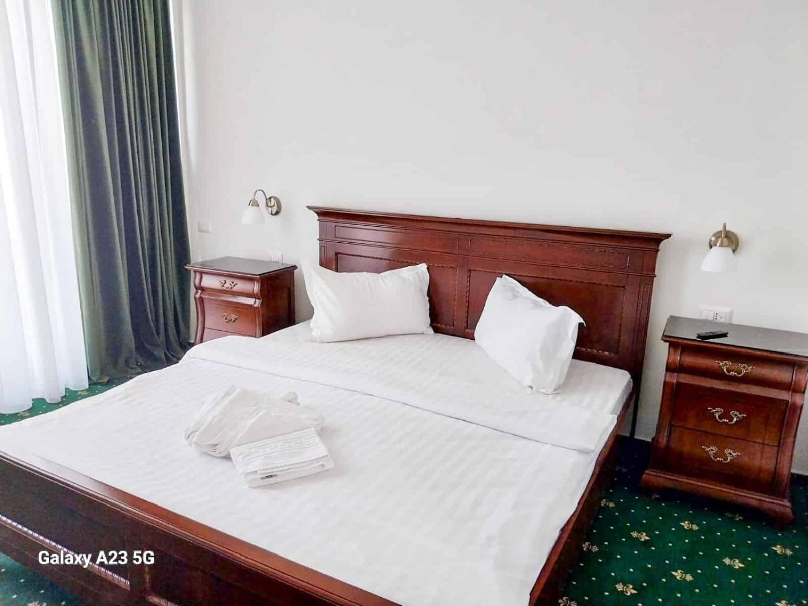 Green Park Boutique Hotel Focşani 외부 사진
